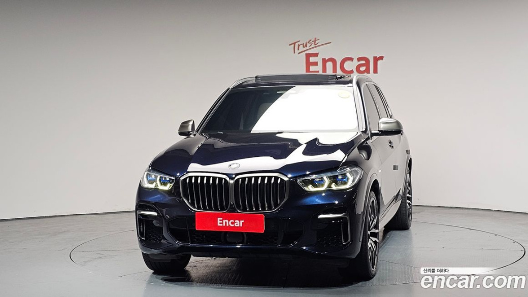 BMW X5 M50i, 2022