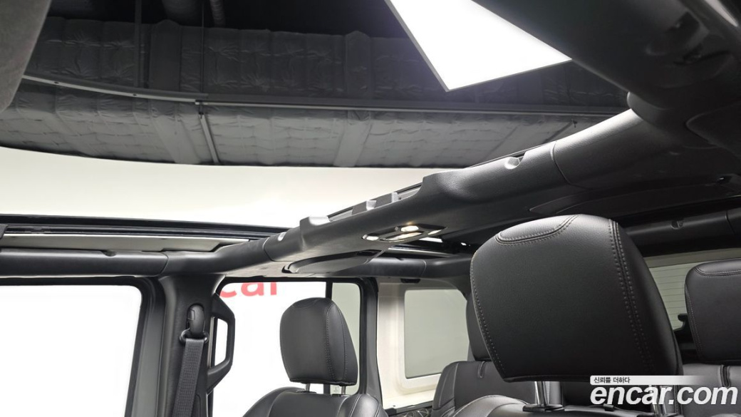 Jeep Wrangler 2.0 Overland Power Top 4Door, 2023