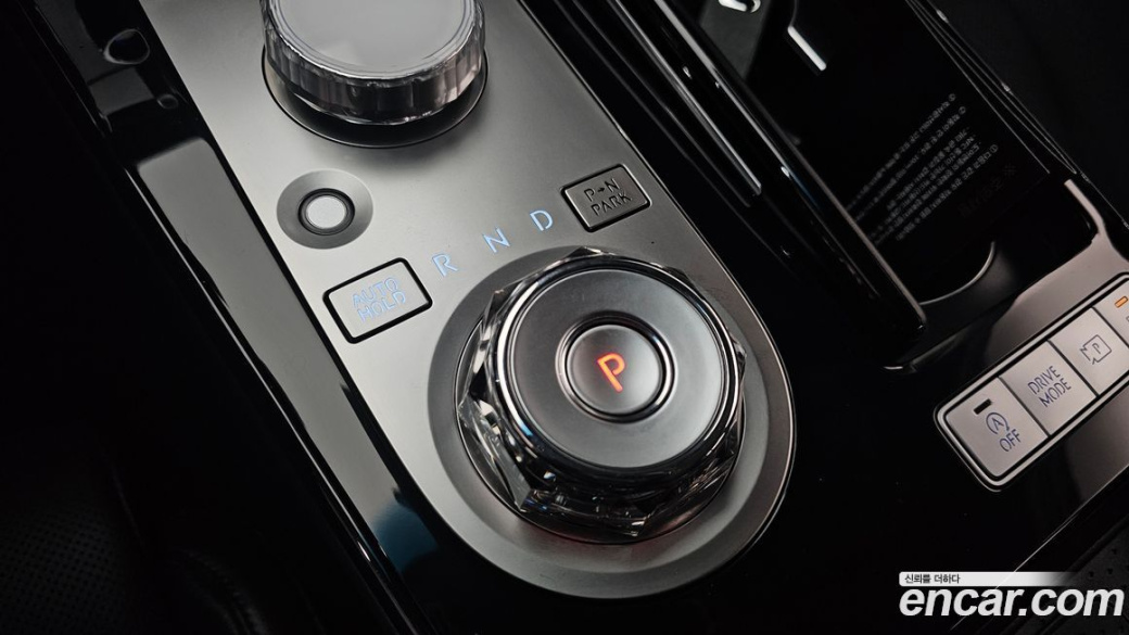 Genesis G80 Gasoline 2.5 Turbo AWD, 2025