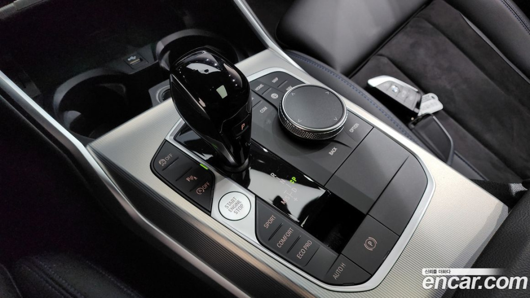BMW 3-Series 320d M Sport, 2022
