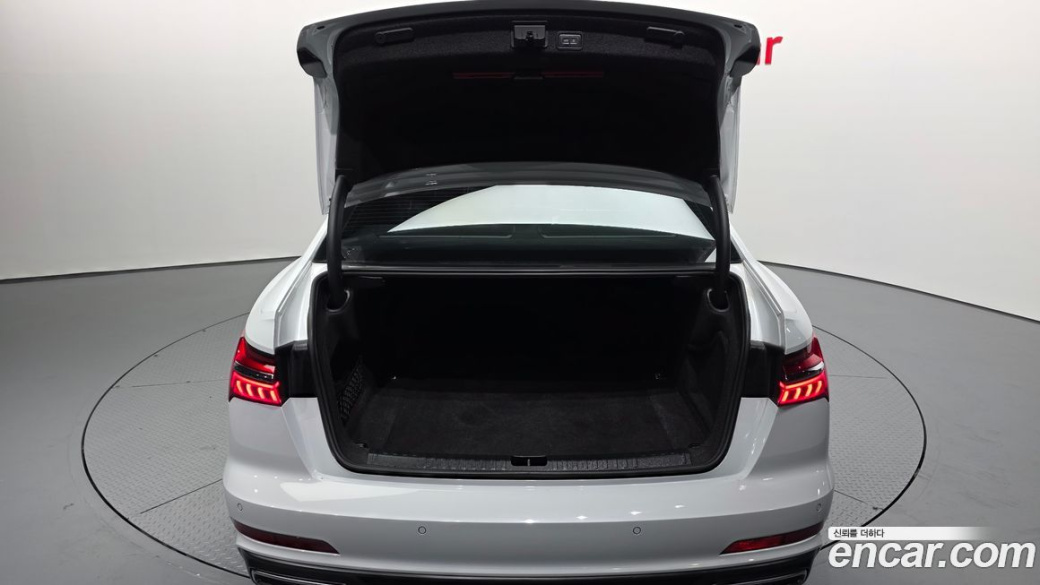 Audi A6 45 TFSI Quattro Premium, 2022