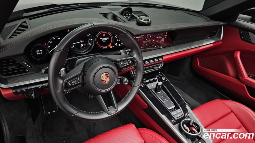 Porsche 911 Carrera S Cabriolet, 2022