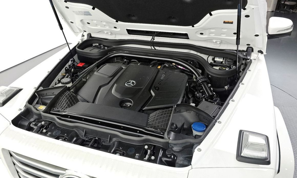 Mercedes-Benz G-Class G450d, 2026