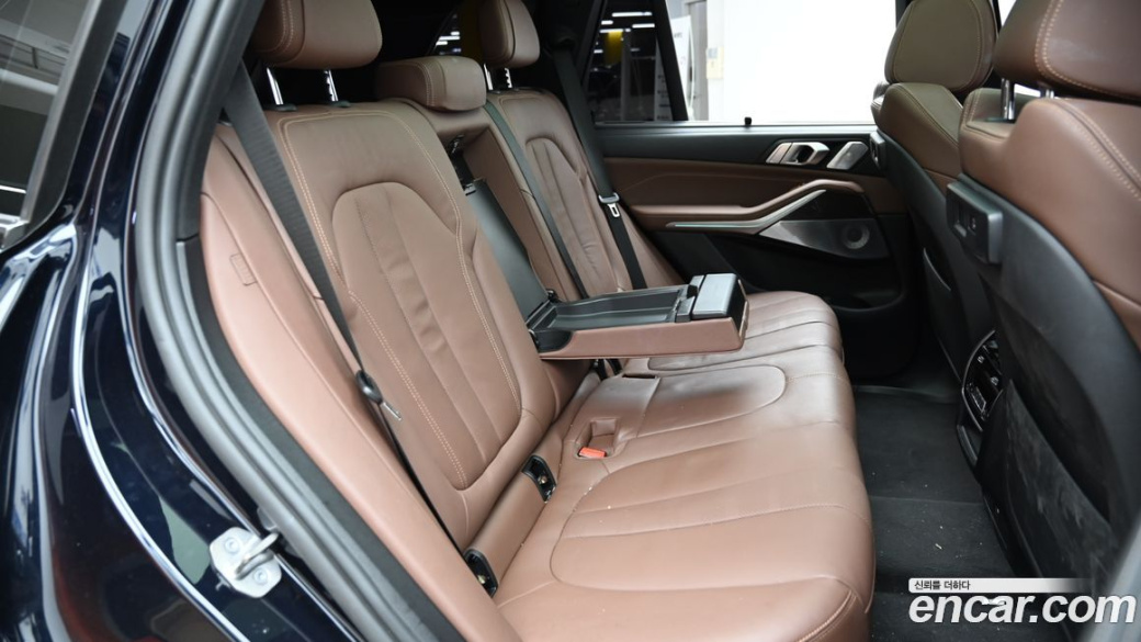 BMW X5 M50i, 2022