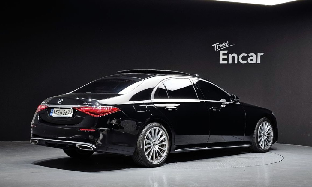 Mercedes-Benz S-Class S500 4MATIC, 2022