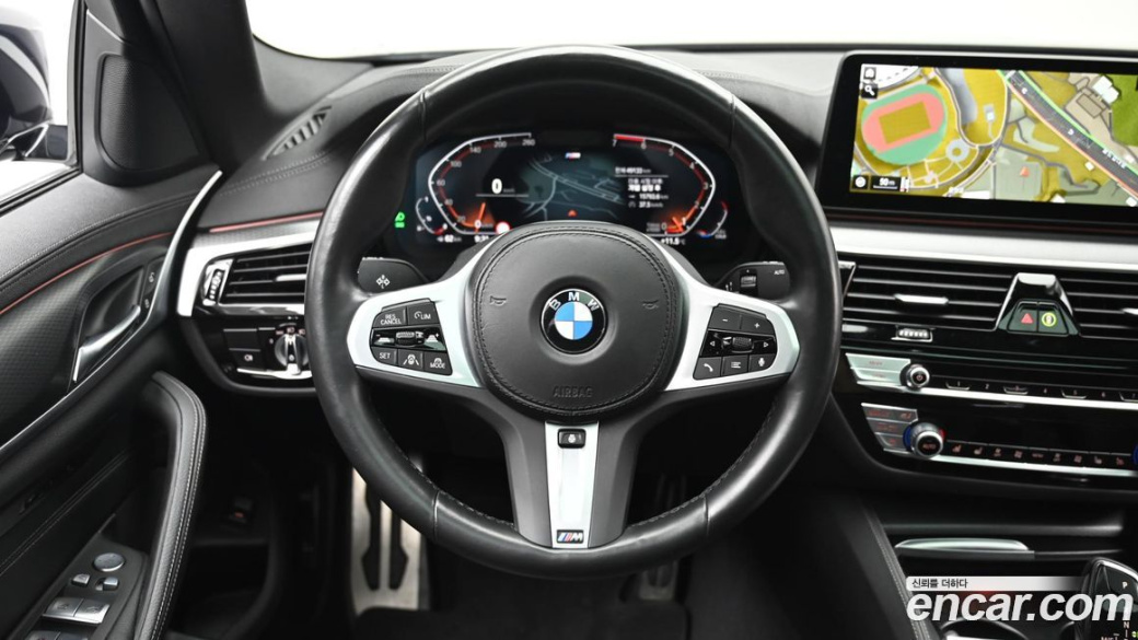 BMW 5-Series 520i M Sport, 2023