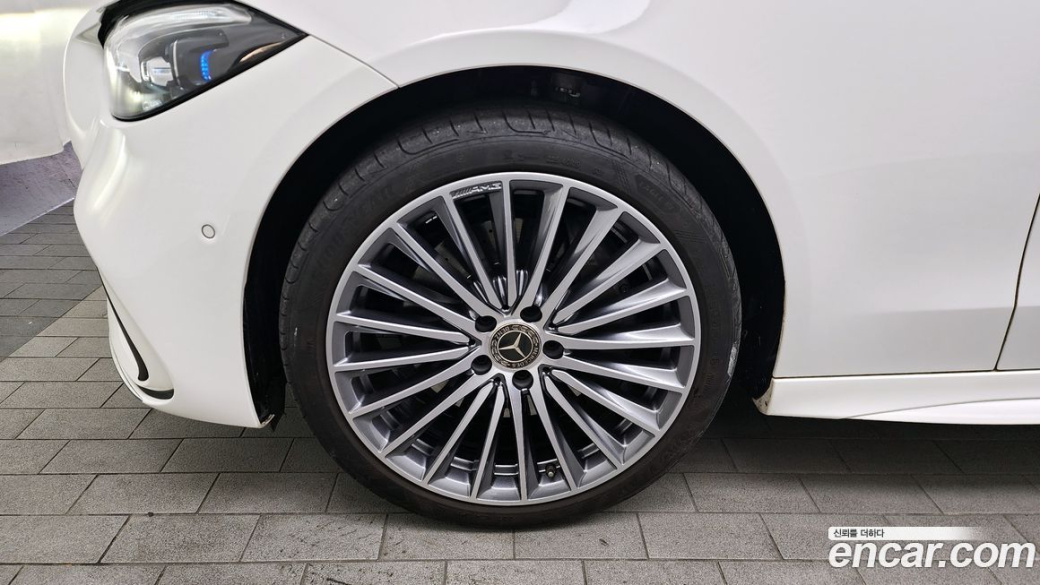 Mercedes-Benz C-Class C300 AMG Line, 2022