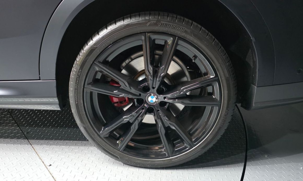 BMW X6 M60i, 2024