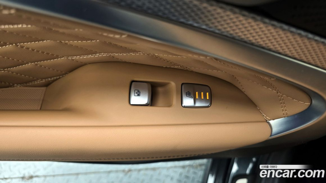 Genesis G70 Gasoline 2.0T 4WD, 2023