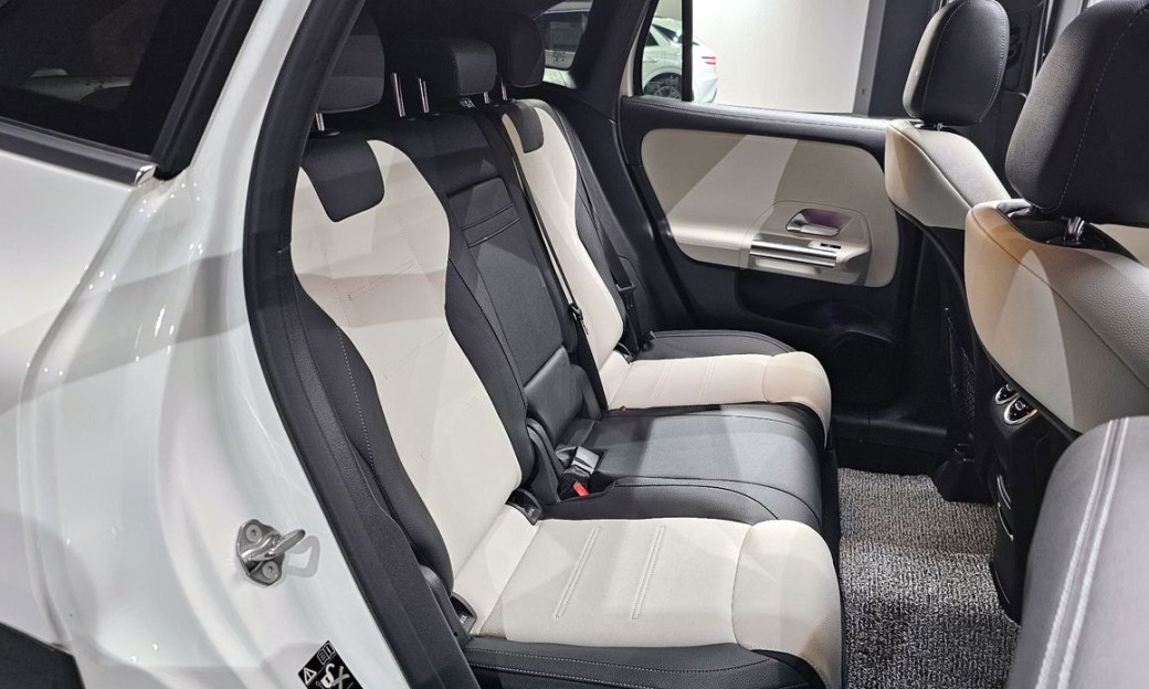 Mercedes-Benz GLA-Class GLA250 4MATIC, 2023