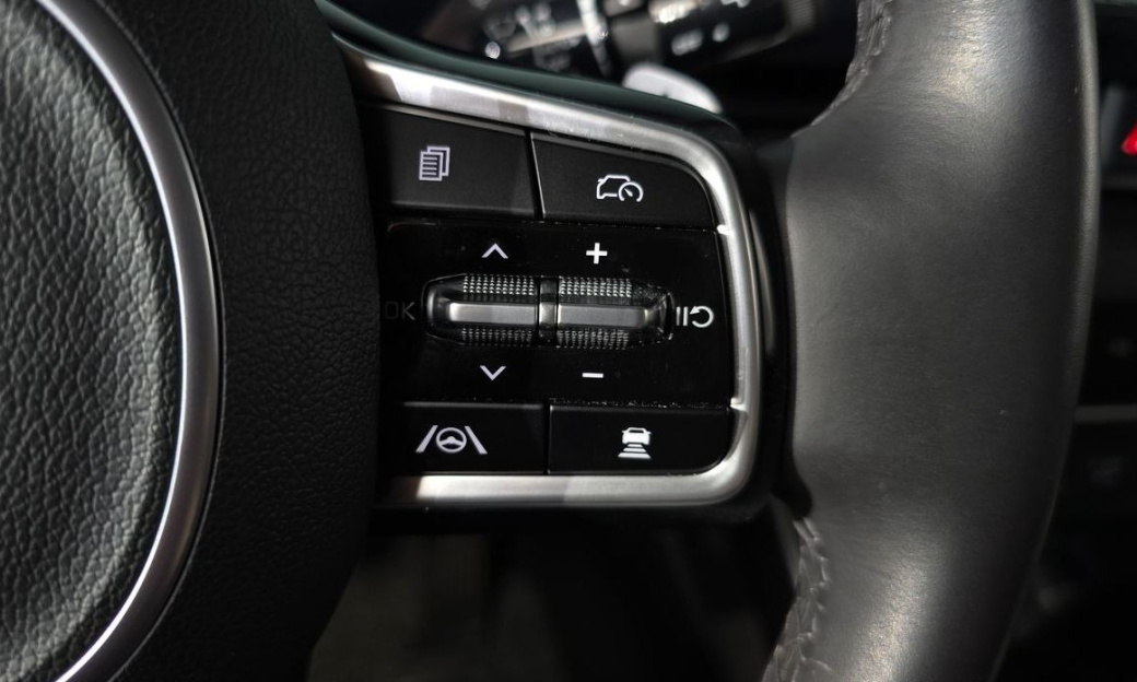 Kia Carnival 9-Seater Noblesse, 2024