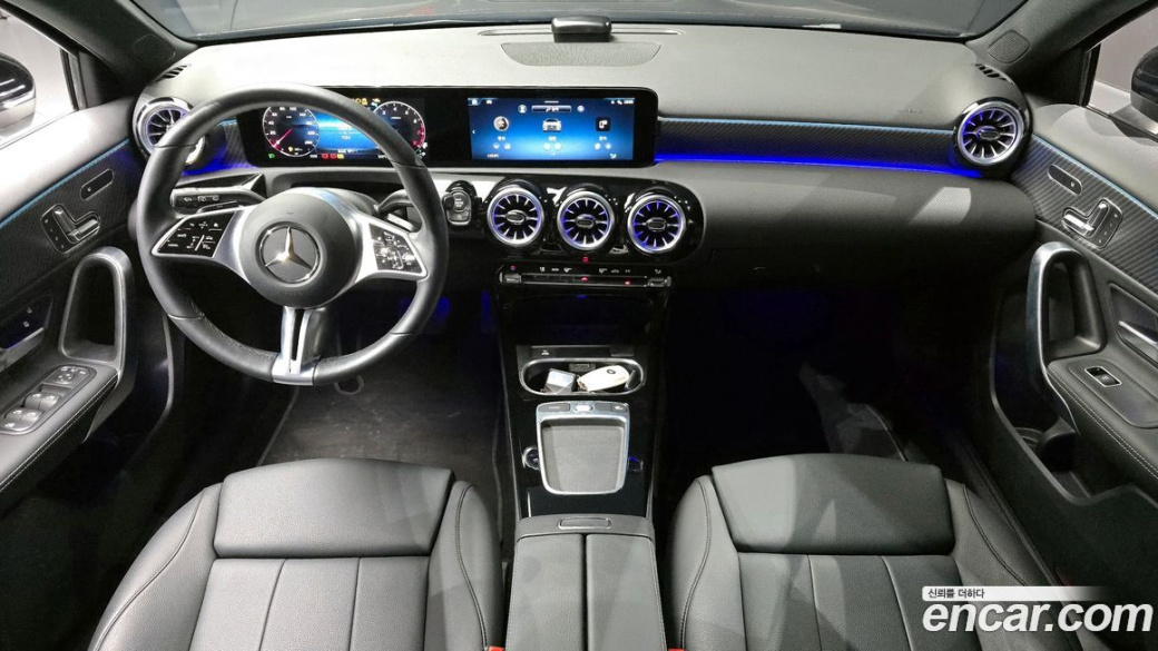Mercedes-Benz A-Class A220 Hatchback, 2024
