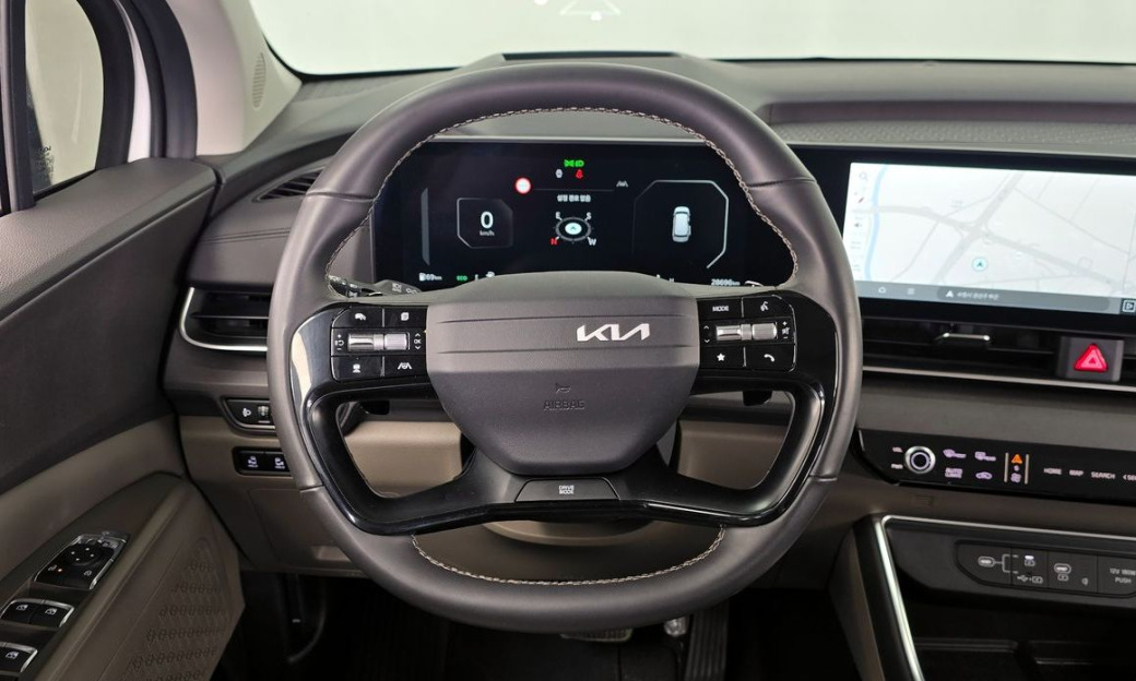 Kia Carnival 9-Seater Noblesse, 2025