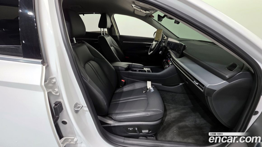 Hyundai Sonata 2.0, 2024