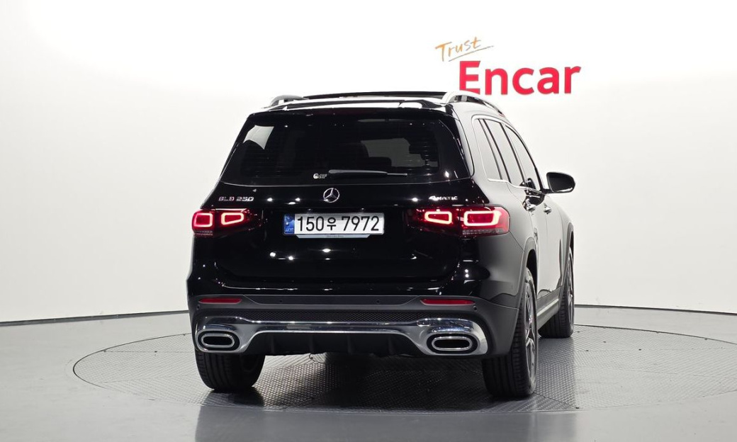 Mercedes-Benz GLB-Class GLB250 4MATIC, 2023