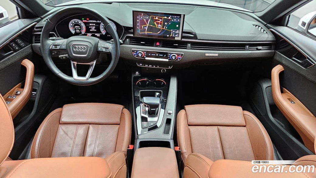 Audi A4 45 TFSI Quattro Premium, 2023