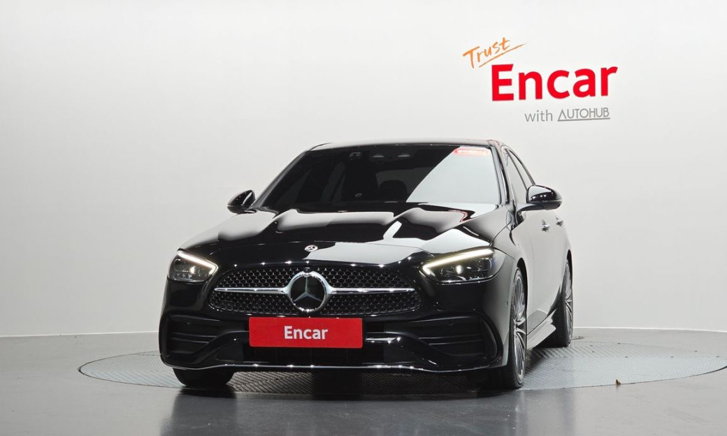 Mercedes-Benz C-Class C300 4MATIC AMG Line, 2024