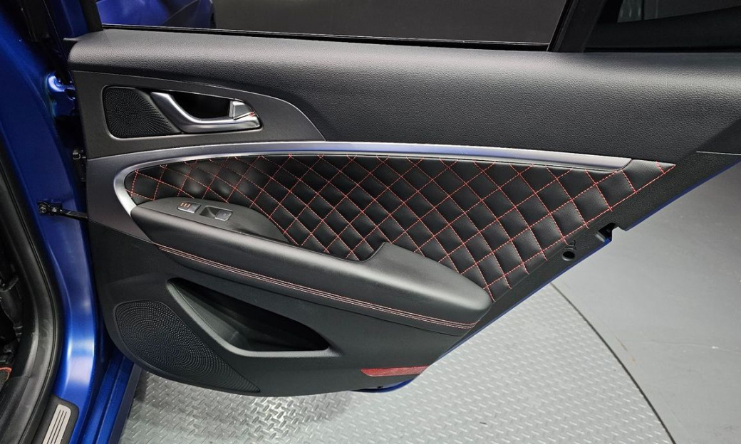 Genesis G70 Gasoline 2.5T 4WD, 2025
