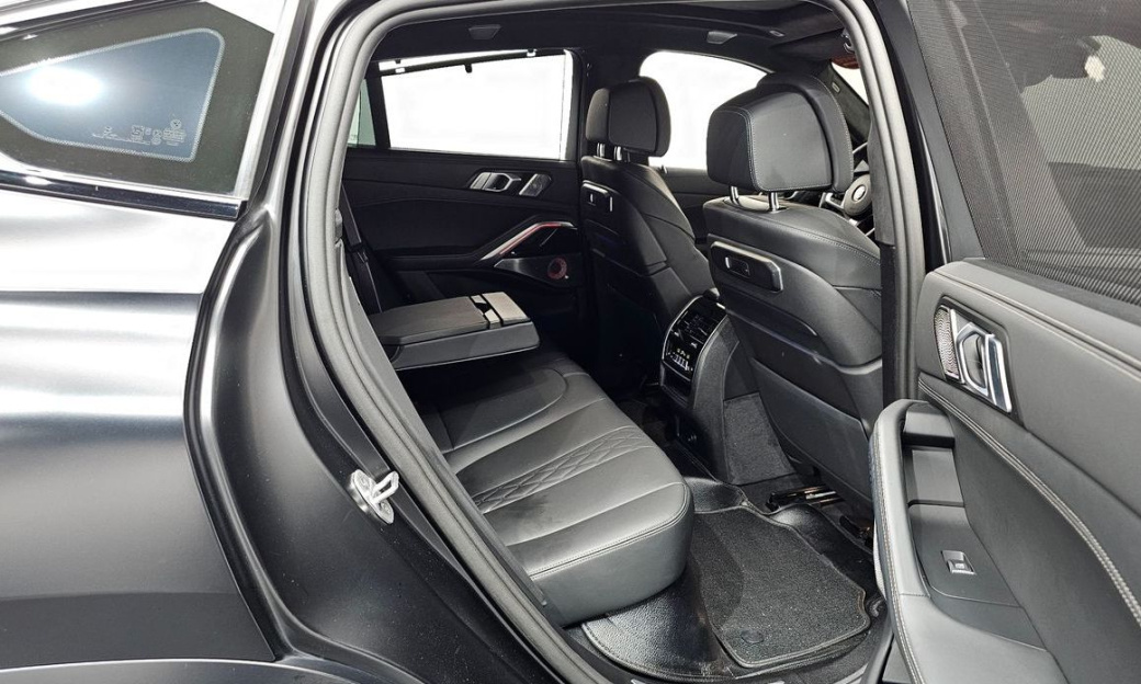 BMW X6 xDrive40i M Sport, 2025