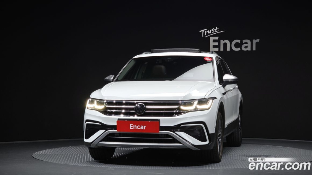 Volkswagen Tiguan 2.0 TSI Prestige, 2023