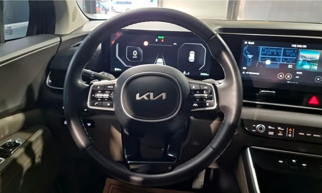 Kia Carnival 9-Seater Noblesse, 2025
