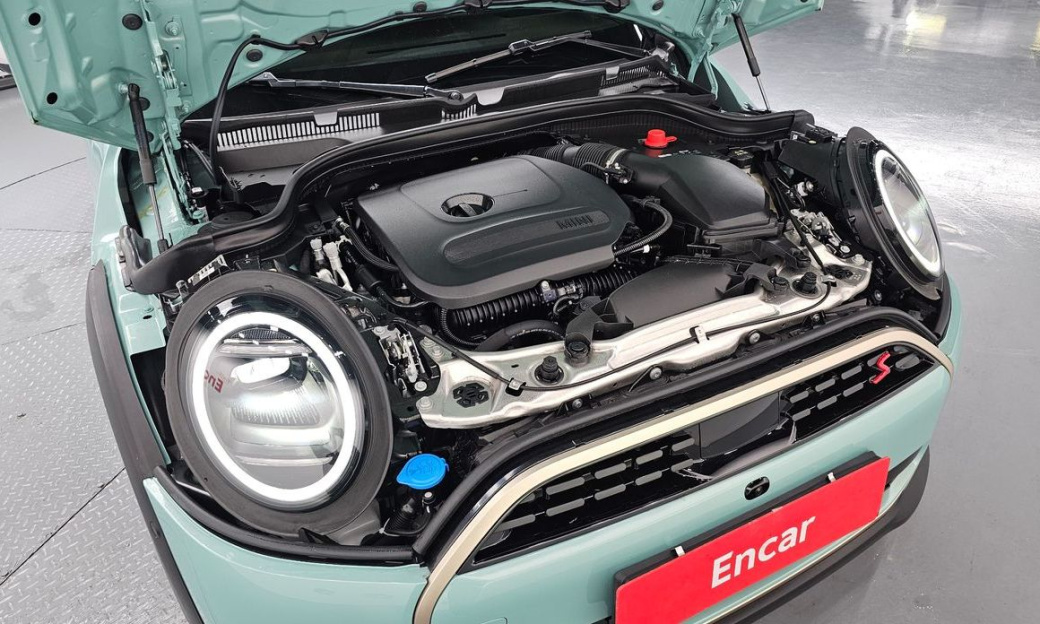 Mini Cooper 5 Door Favoured, 2025
