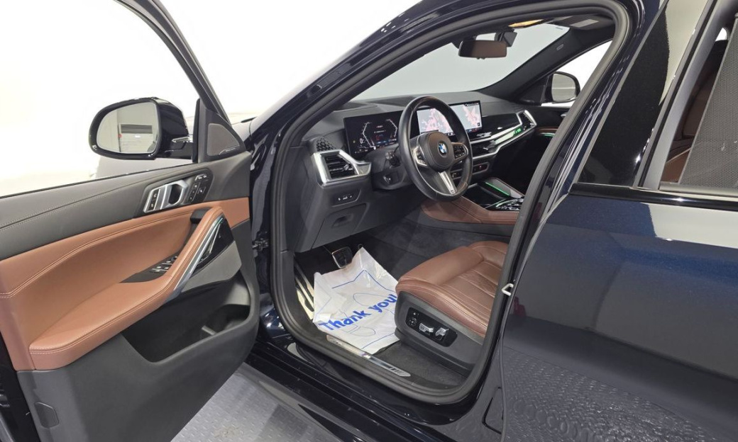 BMW X6 xDrive40i M Sport, 2024