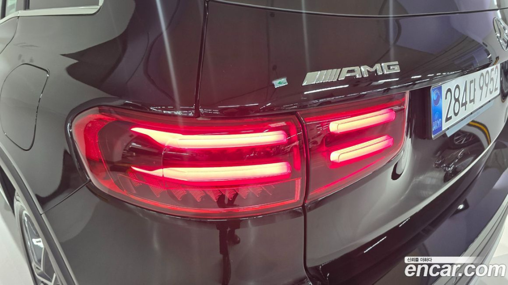 Mercedes-Benz GLB-Class AMG GLB35 4MATIC, 2025