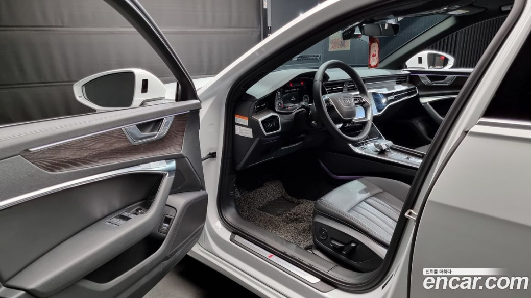 Audi A6 45 TFSI Premium, 2023