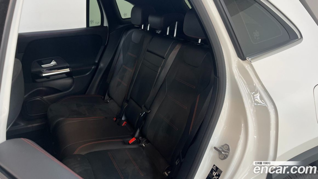 Mercedes-Benz GLA-Class GLA250 4MATIC, 2022