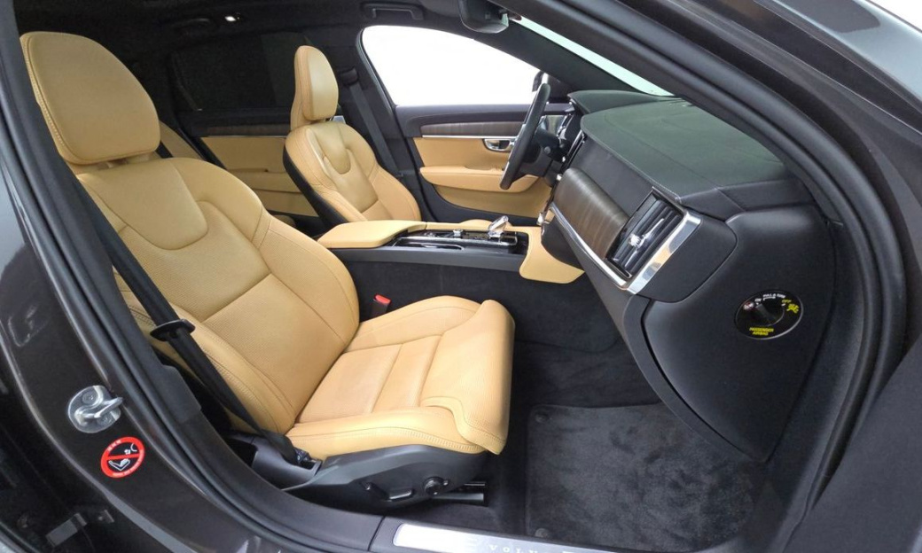 Volvo S90 B6 AWD Ultra Bright, 2025