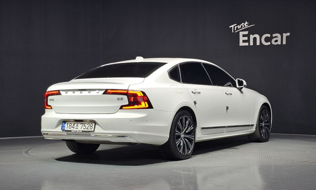 Volvo S90 B5 Ultimate Bright, 2023