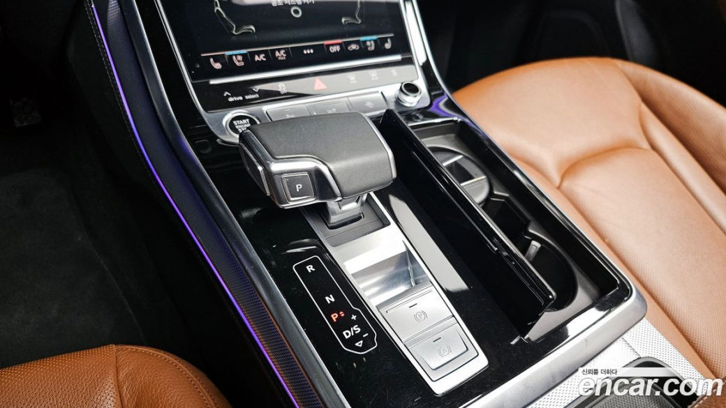 Audi Q8 45 TDI Quattro Premium, 2021