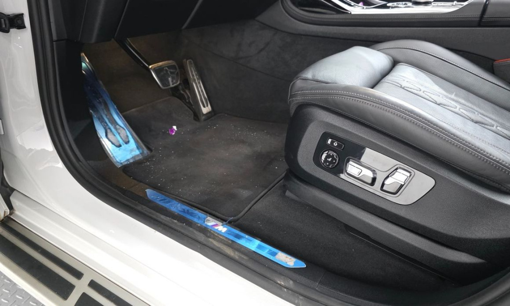 BMW X7 xDrive 40i M Sport 6STR, 2024