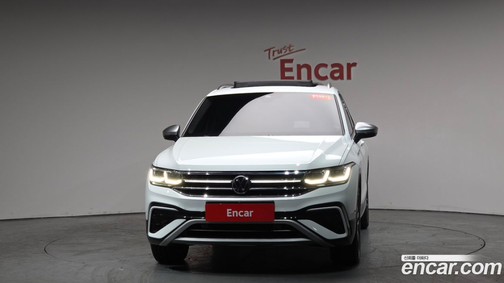 Volkswagen Tiguan 2.0 TSI Prestige, 2023