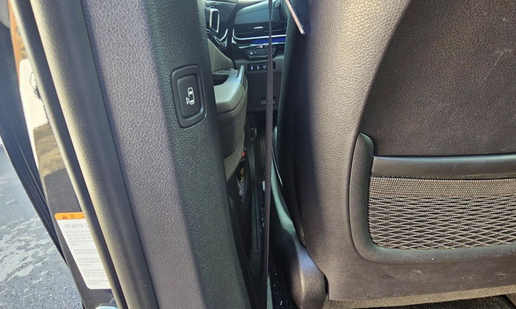 Kia Carnival 9-Seater Gravity, 2025