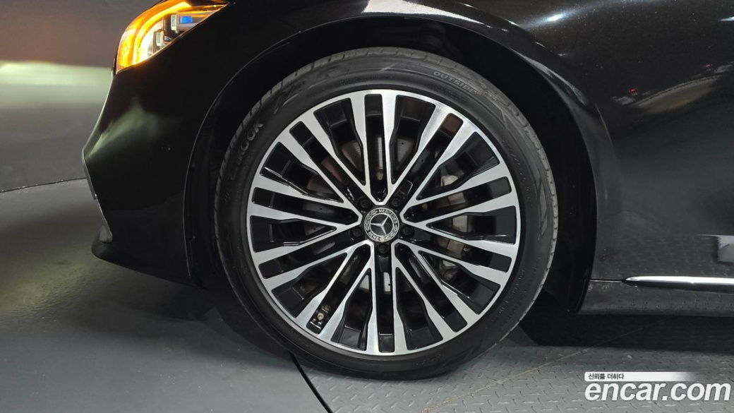 Mercedes-Benz S-Class S580L 4MATIC, 2021