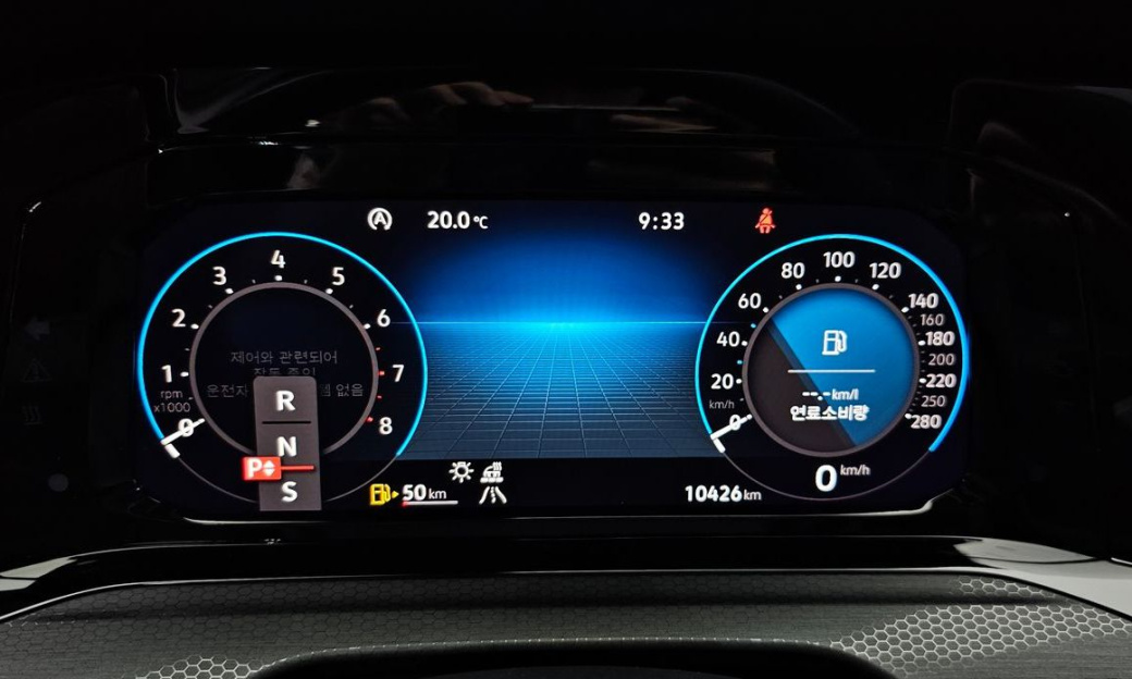 Volkswagen Golf 2.0 GTI, 2024