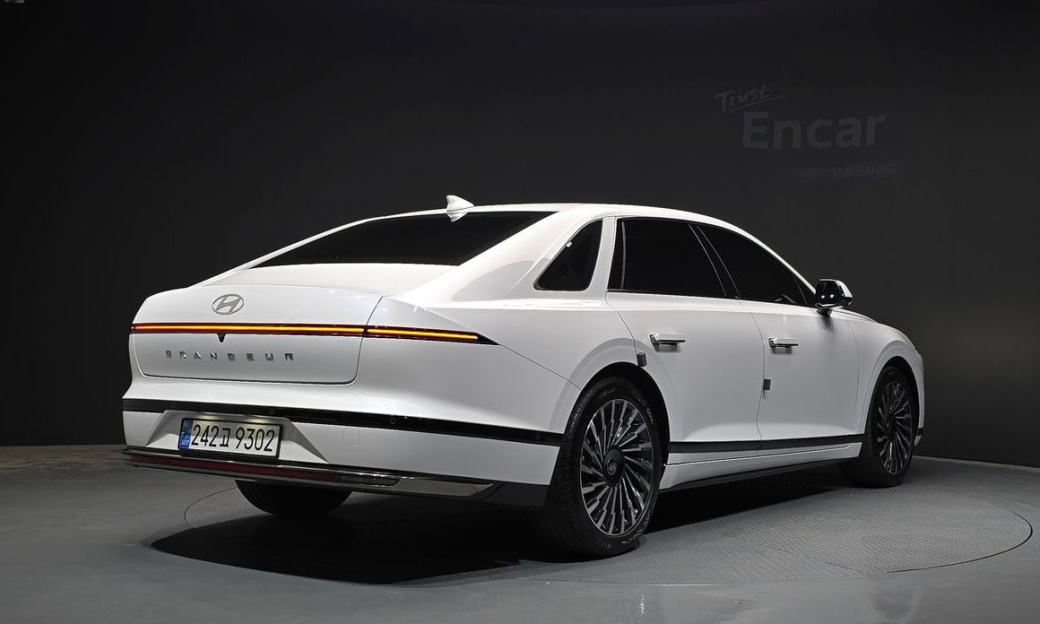 Hyundai Grandeur 2,5 Gasoline 2WD, 2023