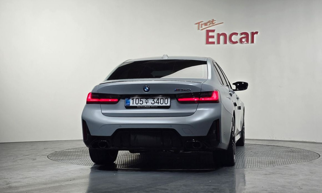 BMW 3-Series M340i, 2025