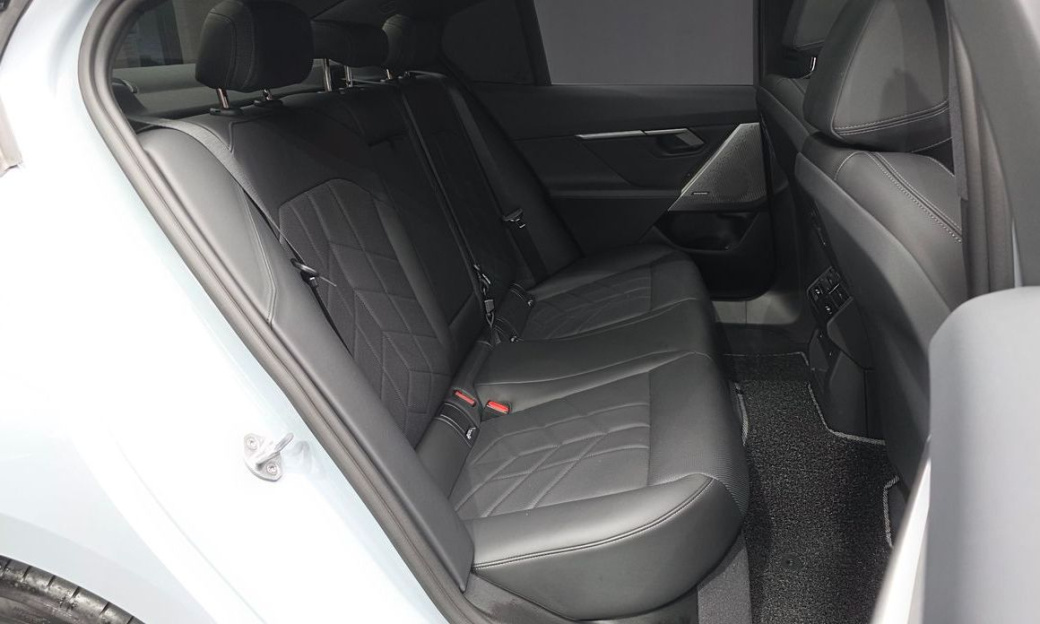 BMW 5-Series 520i M Sport, 2024