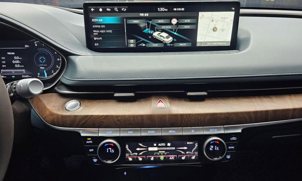 Genesis G80 Gasoline 2.5 Turbo AWD, 2022