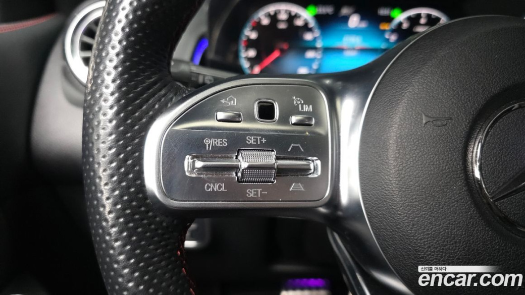 Mercedes-Benz GLB-Class GLB250 4MATIC, 2023
