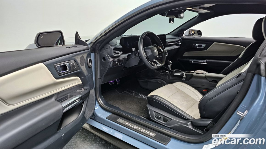Ford Mustang 2.3 EcoBoost Premium Coupe, 2024