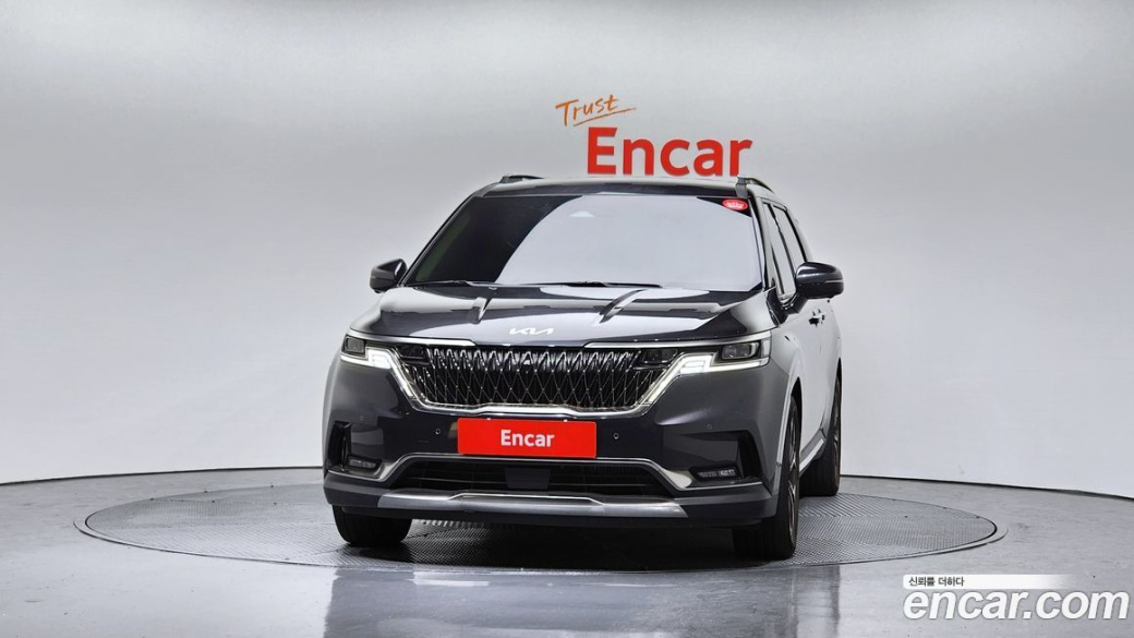 Kia Carnival 9-Seater Signature, 2023