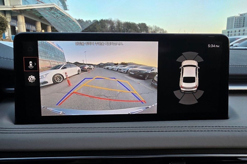 Genesis G70 Gasoline 2.0T 4WD, 2022