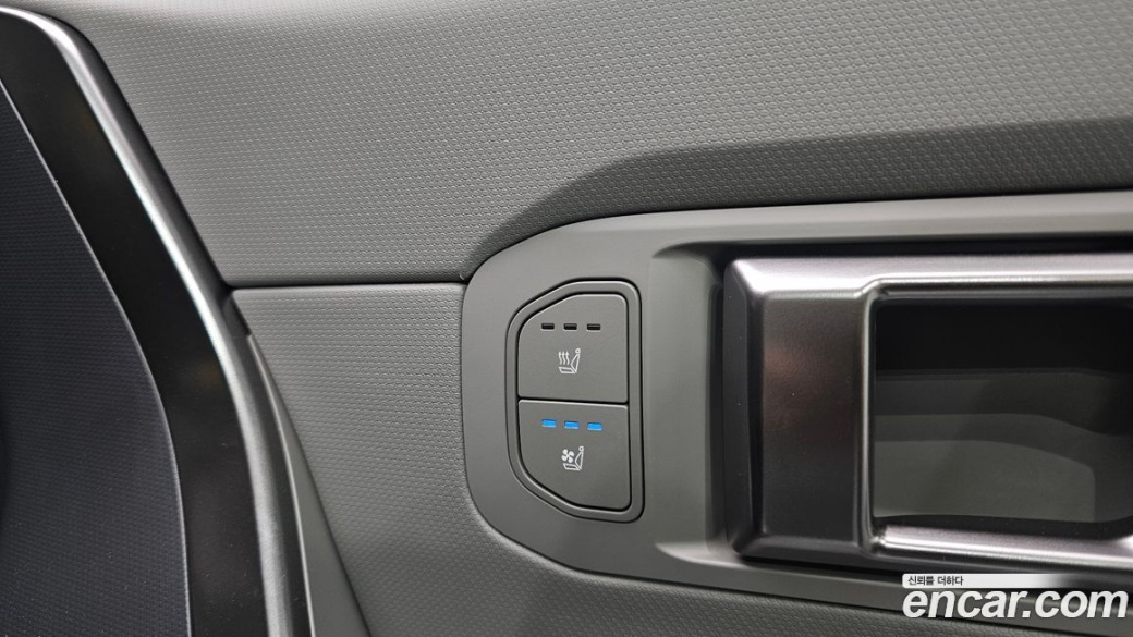 Kia Seltos Gasoline 1.6T 2WD, 2026