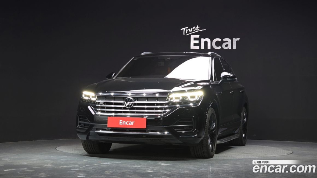 Volkswagen Touareg 3.0 TDI R-Line, 2023