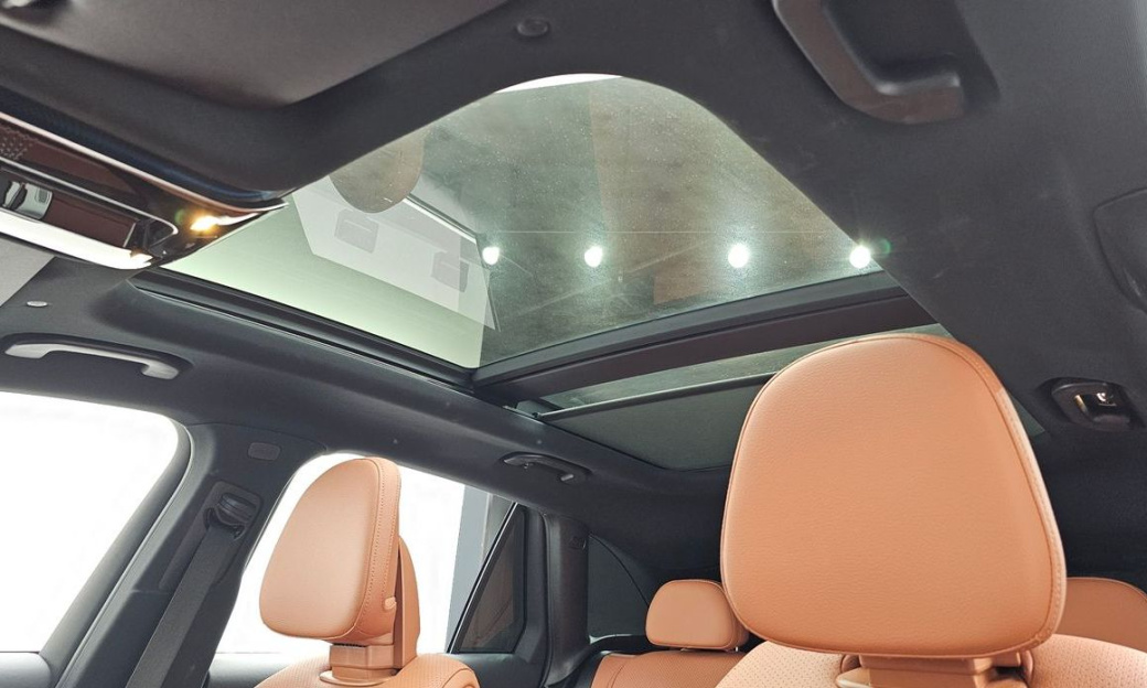 Mercedes-Benz GLC-Class GLC 300 4MATIC Avantgarde, 2025