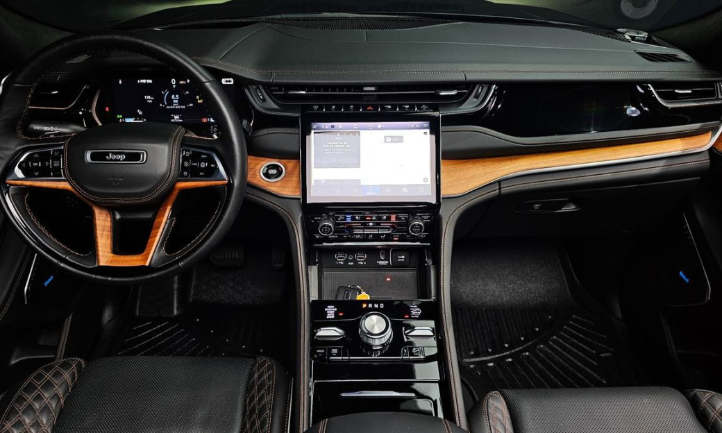 Jeep Cherokee L 3.6 Summit Reserve, 2023